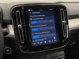 Volvo XC40 B4 DARK PLUS AUT  - náhled 42