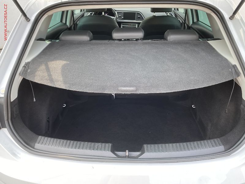 Seat Leon (2019) 1.5 TSi, Xcellence, DSG - fotka 7 z 19