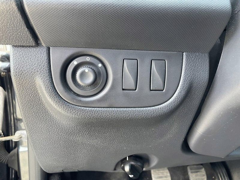 Dacia Logan (2018) 1.0 SCe,54kW,ČR,Klima - fotka 22 z 30