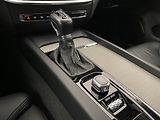 Volvo V60 D3 AWD INSCRIPTION REZERVACE - náhled 27