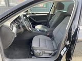Volkswagen Passat 2.0TSI140kW-1xMAJ.-LED-DSG-ACC - náhled 15