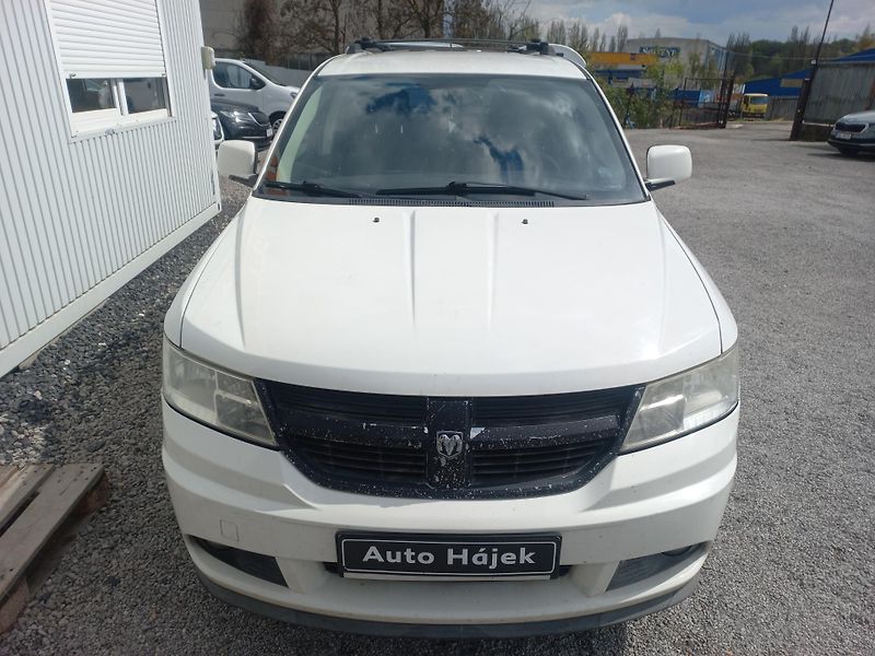 Dodge Journey (2010) 2.0CRD 103kW - fotka 3 z 18