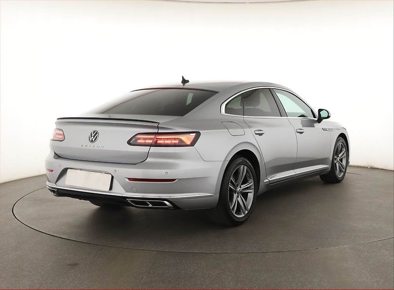 Volkswagen Arteon (2023) 2.0 TDI - fotka 5 z 20