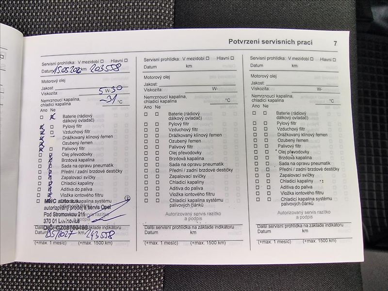 Opel Vivaro 1.5 CDTI 88kW,původ ČR,1.Maj. - fotka 48 z 50
