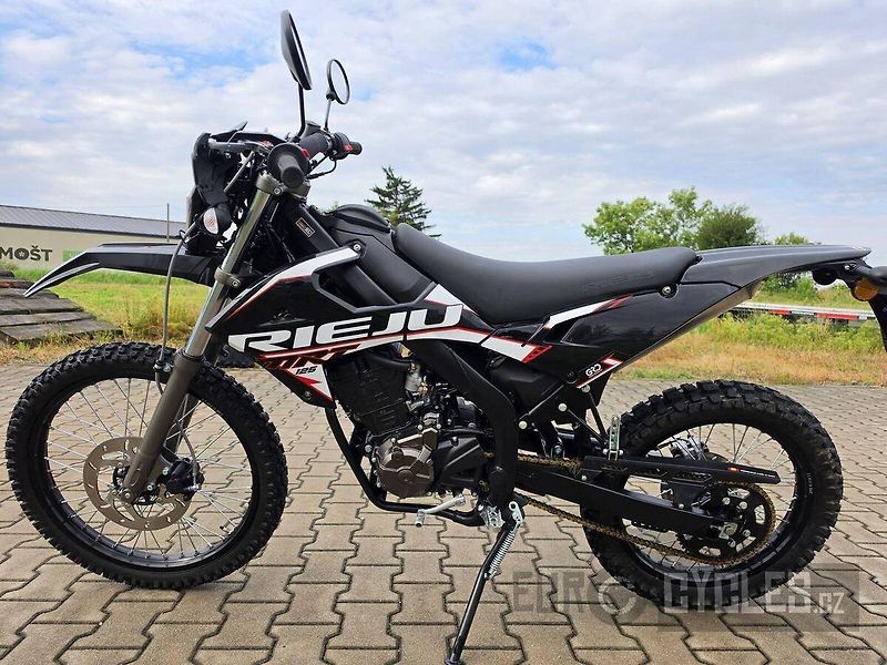 Rieju Marathon 125 Pro (2024) - fotka 9 z 13