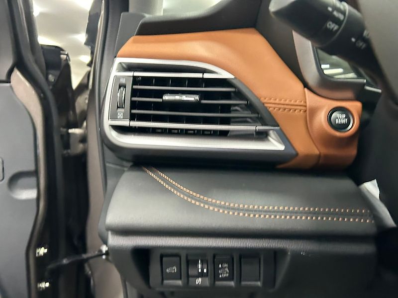 Subaru Outback (2024) 2.5 Touring 2024 | Záruka - fotka 34 z 46
