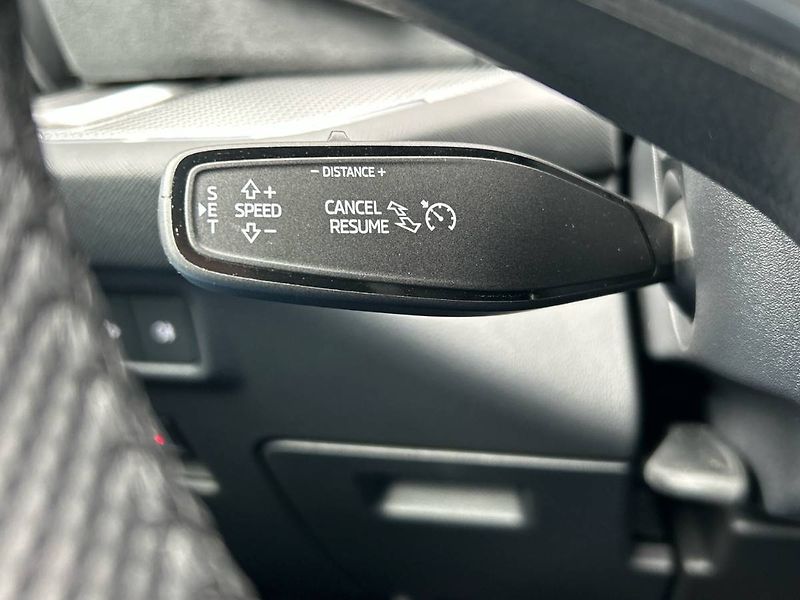 Škoda Kodiaq (2025) 2.0 TDI 7DSG Sportline REZERVA - fotka 31 z 35