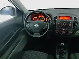 Kia Ceed (2009) 1.4 CVVT, nová STK, dobrý stav - náhled 7