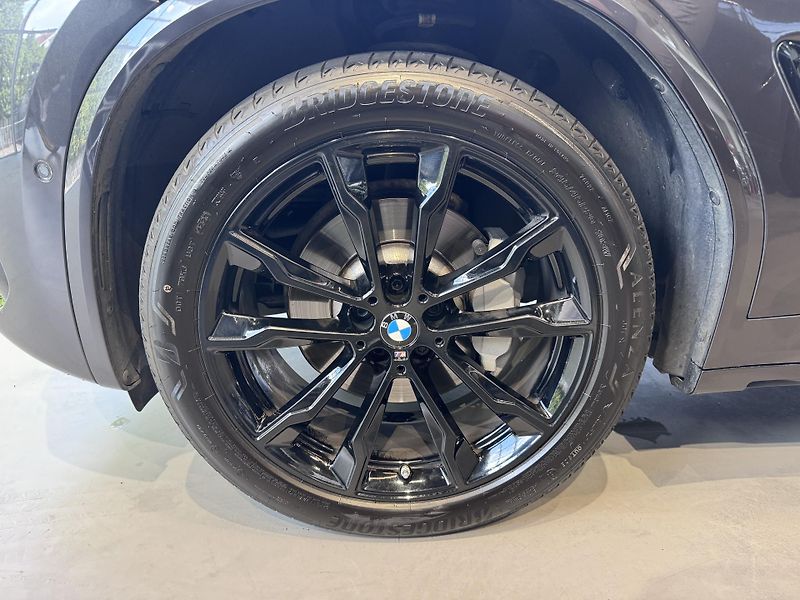 BMW X3 xDrive 30d M-Sport - fotka 5 z 26