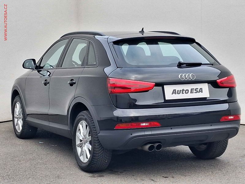 Audi Q3 (2013) 2.0 TFSi quattro, Bixen, navi - fotka 6 z 19