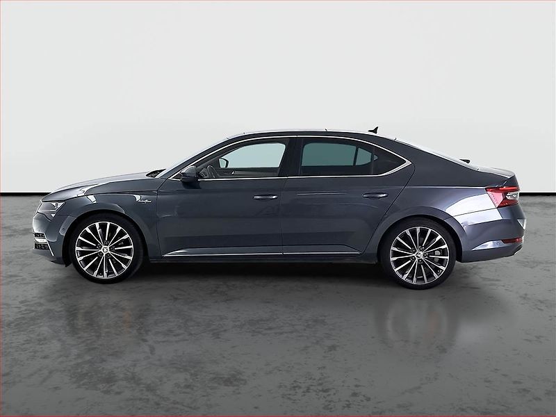 Škoda Superb (2020) Laurin&Klement iV 1.4 TSI PHEV - fotka 3 z 20