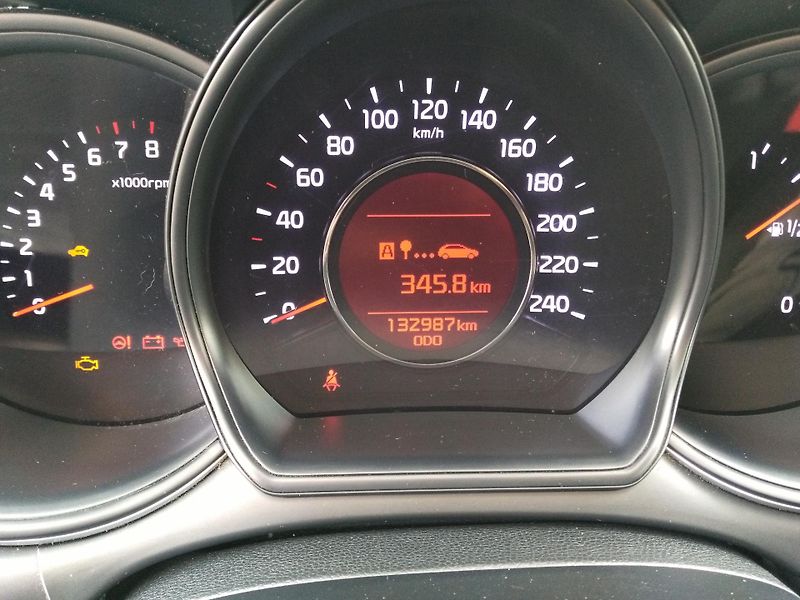 Kia Ceed 1,4i + LPG - fotka 16 z 26