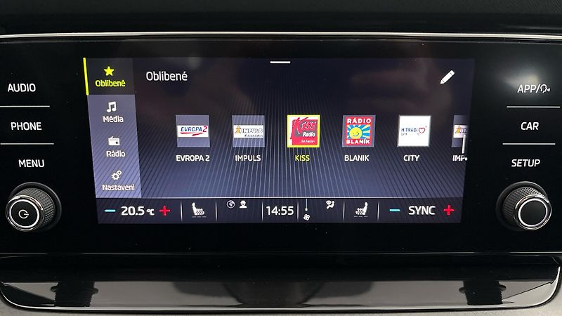 Škoda Octavia 2.0 TDI DSG Ambition - fotka 11 z 24