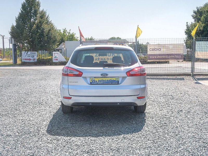 Ford Mondeo (2014) 2.0D 103KW – NAVIGACE - fotka 6 z 48
