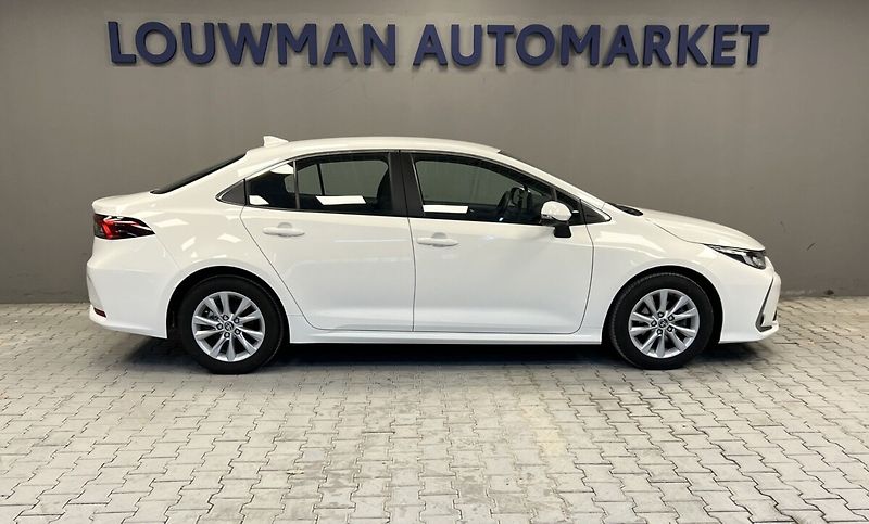 Toyota Corolla 1,5 COMFORT - fotka 15 z 15