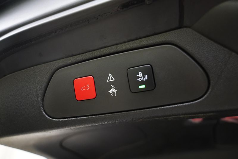 Opel Grandland X - fotka 29 z 29