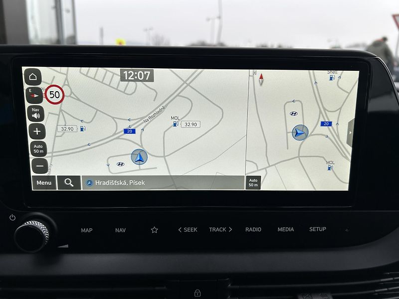 Hyundai i20 26 1,0 T-GDI DCT GO PLUS! 66kW - fotka 20 z 30