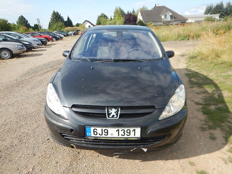 Peugeot 307 2.0 Hdi 66 kw - fotka 3 z 11