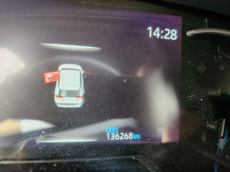 Toyota RAV4 (2021) 2.5-HYBRID-1.MAJ-KŮŽE-AUTOMAT - fotka 19 z 22