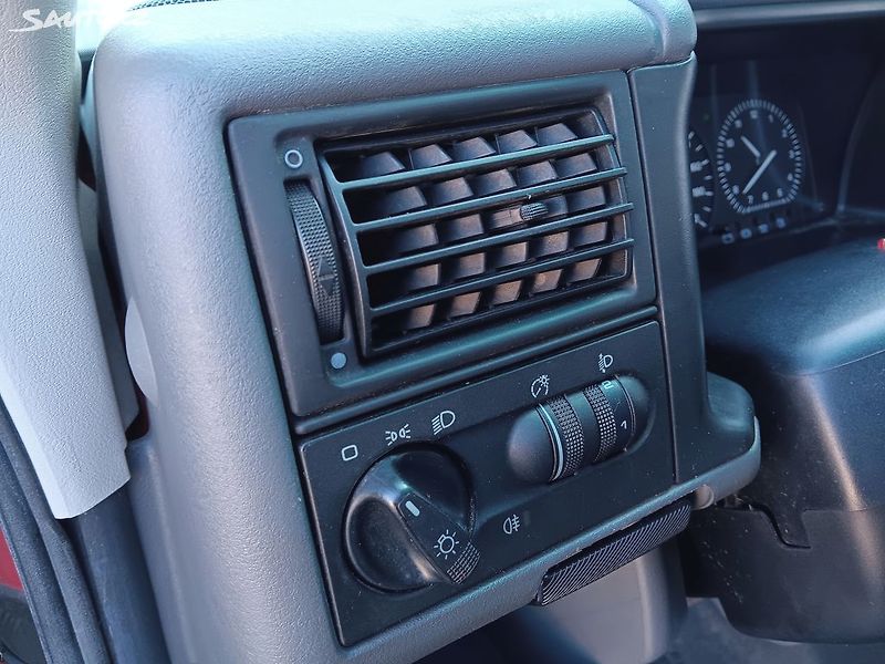 Volkswagen Transporter 2.4D 57kW valník - fotka 16 z 21