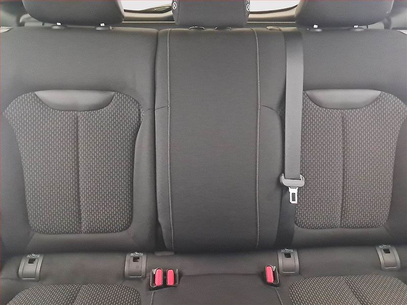 Renault Kadjar (2016) 1.6 dCi, 4X4, Serv.kniha - fotka 10 z 18