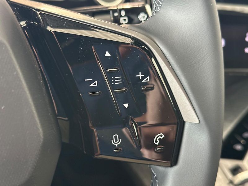 Peugeot 5008 (2026) BUSINESS Hybrid 145 e-DCS6 - fotka 16 z 18