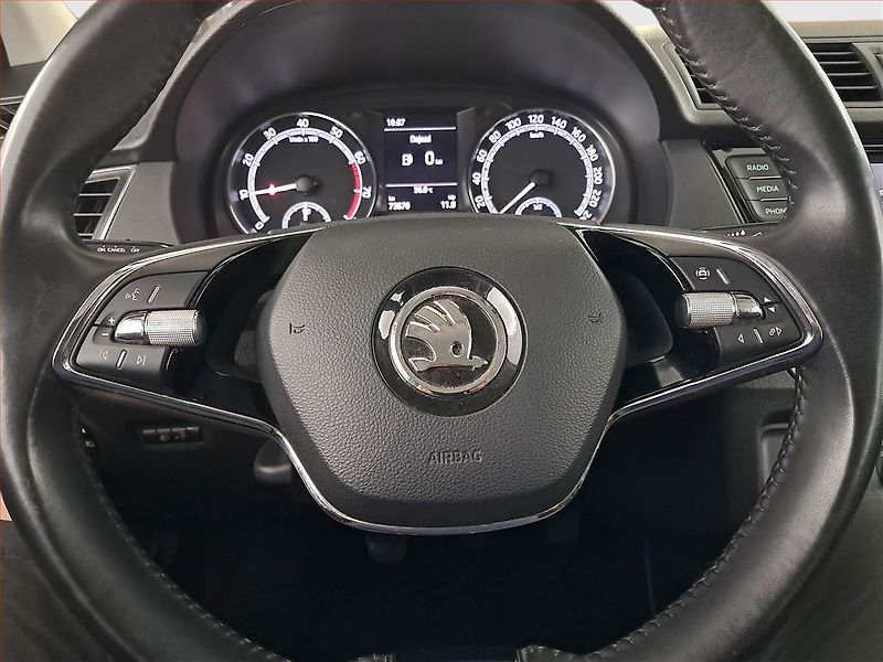 Škoda Fabia (2022) Ambition 1.0 TSI, ČR,1.maj - fotka 15 z 17