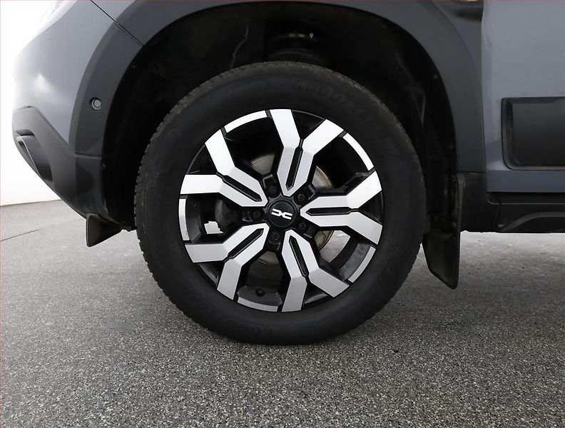Dacia Duster (2023) 1.3 TCe - fotka 17 z 17