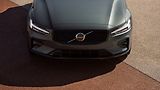 Volvo V60 (2026) PLUS DARK, B4, 145+10 kW / 197 - náhled 6