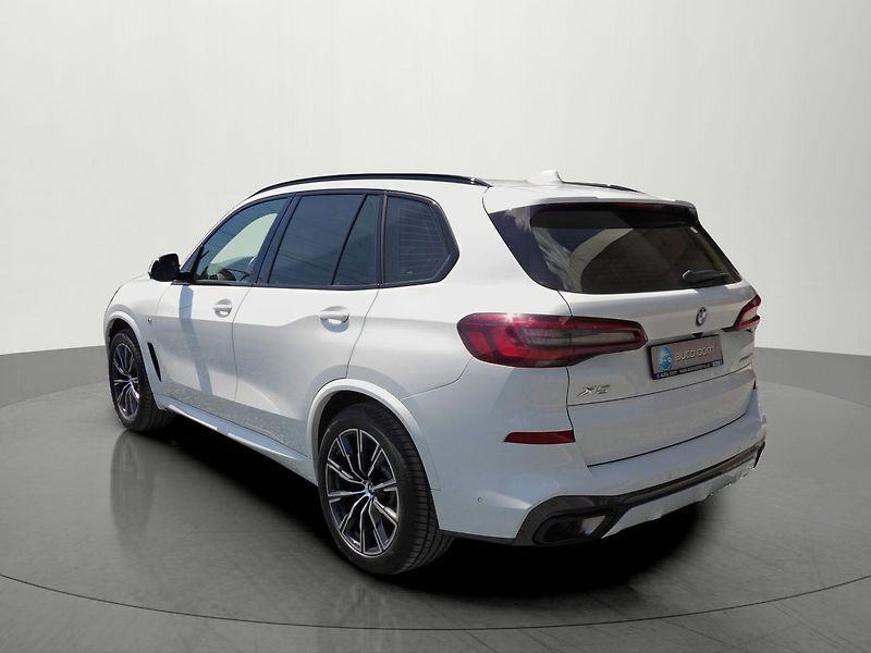 BMW X5 3.0d xDrive Mpaket 360° TZ ČR - fotka 3 z 35