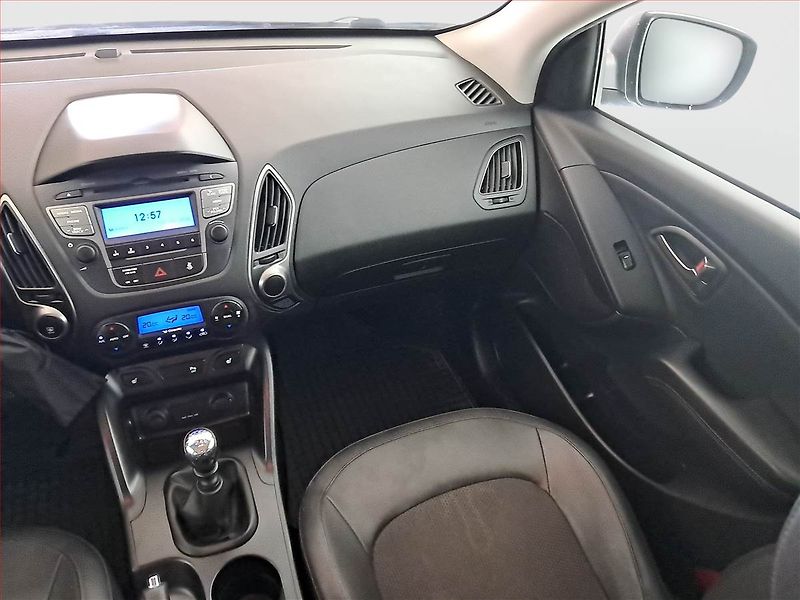 Hyundai ix35 (2015) 1.7 CRDi, ČR,1.maj, Tempomat - fotka 8 z 18
