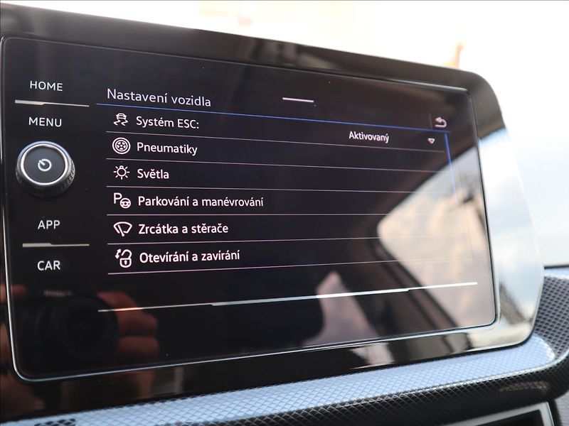 Volkswagen T-Cross 1,0 TSi Style LED Virtuál Kame - fotka 19 z 37