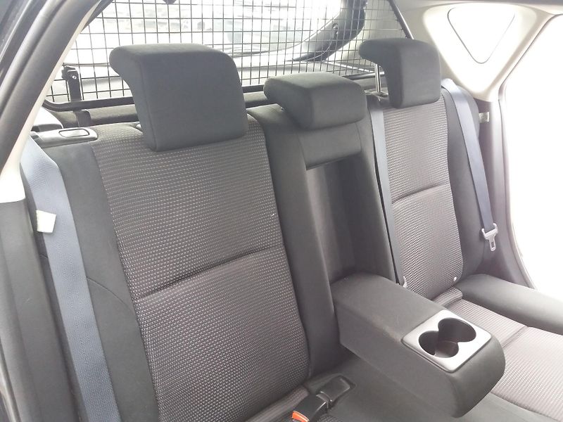 Mazda 3 1.6i,77kW,VÝHŘEV.SEDA+ČEL.SKLO - fotka 18 z 23