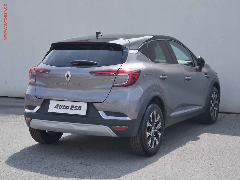 Renault Captur (2024) 1.3TCe, 1.maj,ČR, Techno - fotka 4 z 24