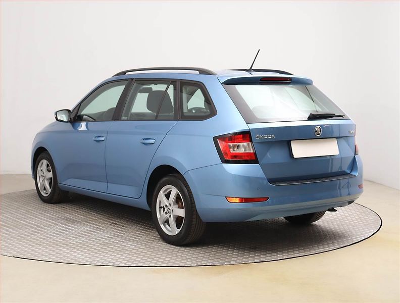 Škoda Fabia (2019) 1.0 - fotka 4 z 18