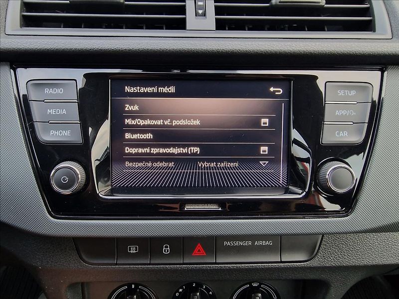Škoda Fabia 1.0TSI 70kW, původ ČR, 1.Maj. - fotka 25 z 46