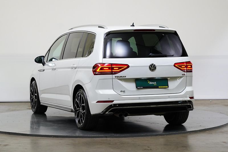 Volkswagen Touran - fotka 7 z 25