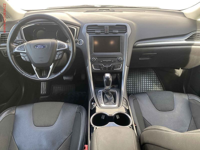 Ford Mondeo (2016) 2.0 TDCi, AT, LED, navi - fotka 8 z 19