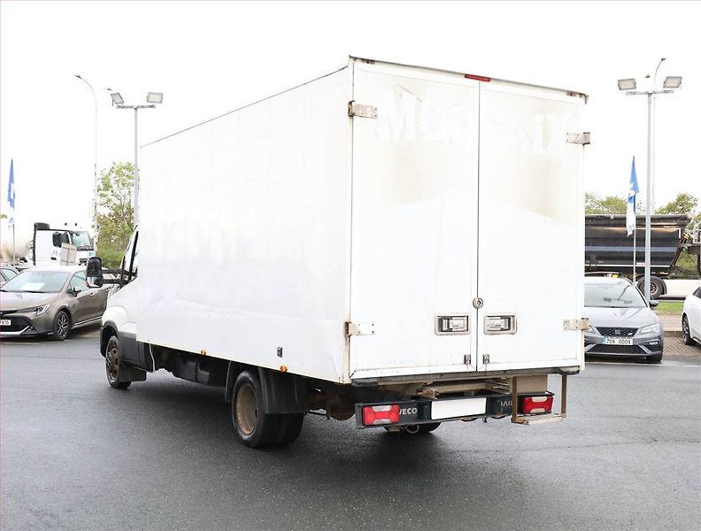 Iveco Daily (2016) 3.0 HDI, Skříň, 19m3 - fotka 4 z 16