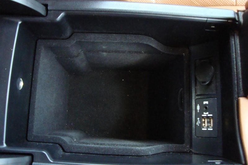 Lexus RX 450h (2021) ČR,1.Maj.S.kn.Najeto 62 tis.! - fotka 74 z 110
