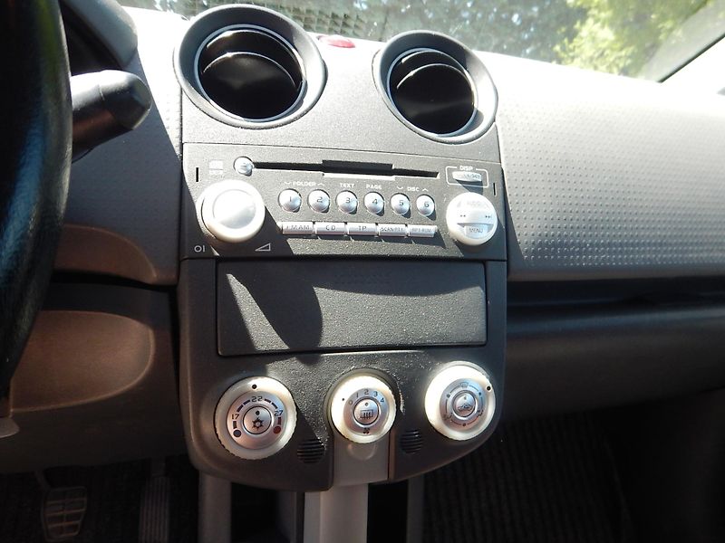 Mitsubishi Colt 1.5 i 80kw střecha nejde - fotka 12 z 14
