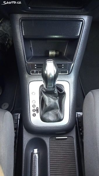 Volkswagen Golf Plus (2013) - fotka 35 z 37