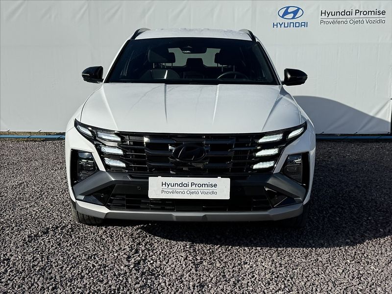 Hyundai Tucson 1,6 T-GDI PHEV 20 YEARS LUXURY - fotka 4 z 26