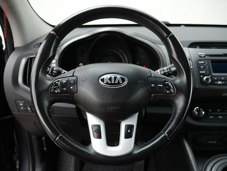 Kia Sportage (2014) 1.6 GDi, Comfort, TZ - fotka 13 z 15