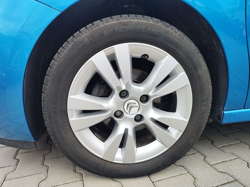 Citroën C3 1.2 PureTech/60kW Feel Edition - fotka 22 z 25