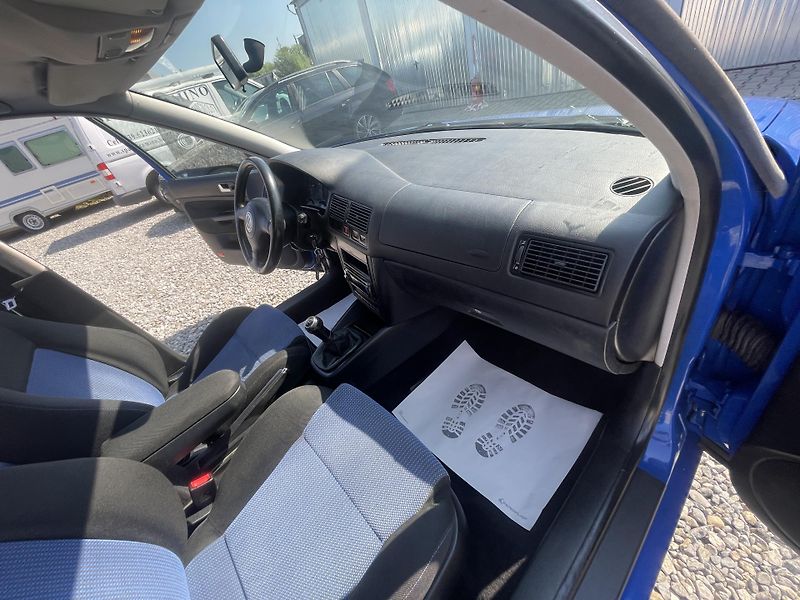 Volkswagen Golf 1.6i SR 100PS 134TKM REZERVACE - fotka 142 z 174
