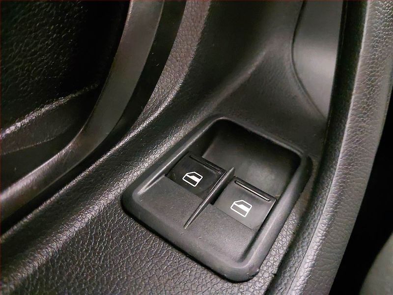 Škoda Fabia (2012) Ambition 1.6 TDI, po STK - fotka 16 z 18