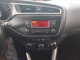 Kia Ceed (2017) 1.6 CRDi, Serv.kniha, Tempomat - náhled 12