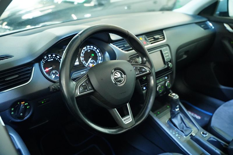 Škoda Octavia - fotka 14 z 33