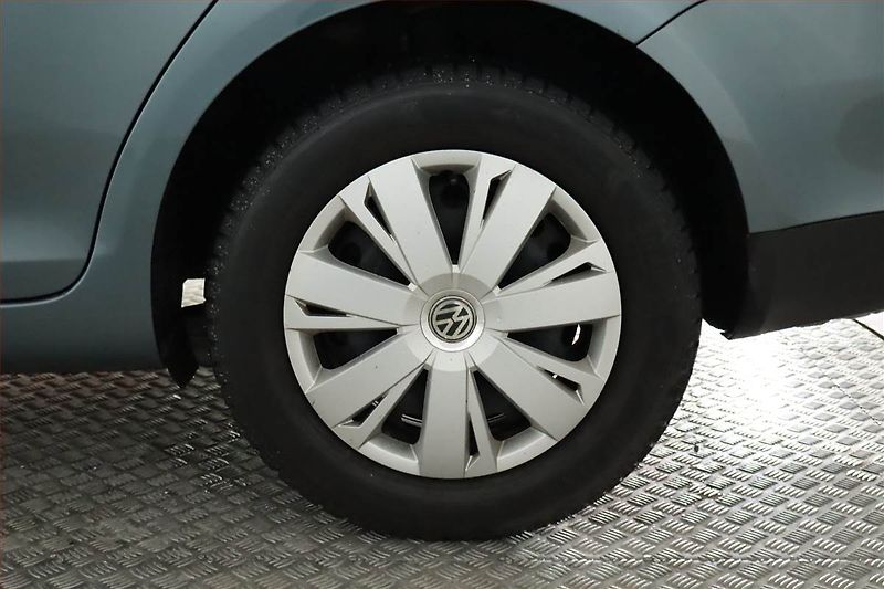 Volkswagen Jetta (2006) 1.9 TDI, Serv.kniha, po STK - fotka 15 z 18
